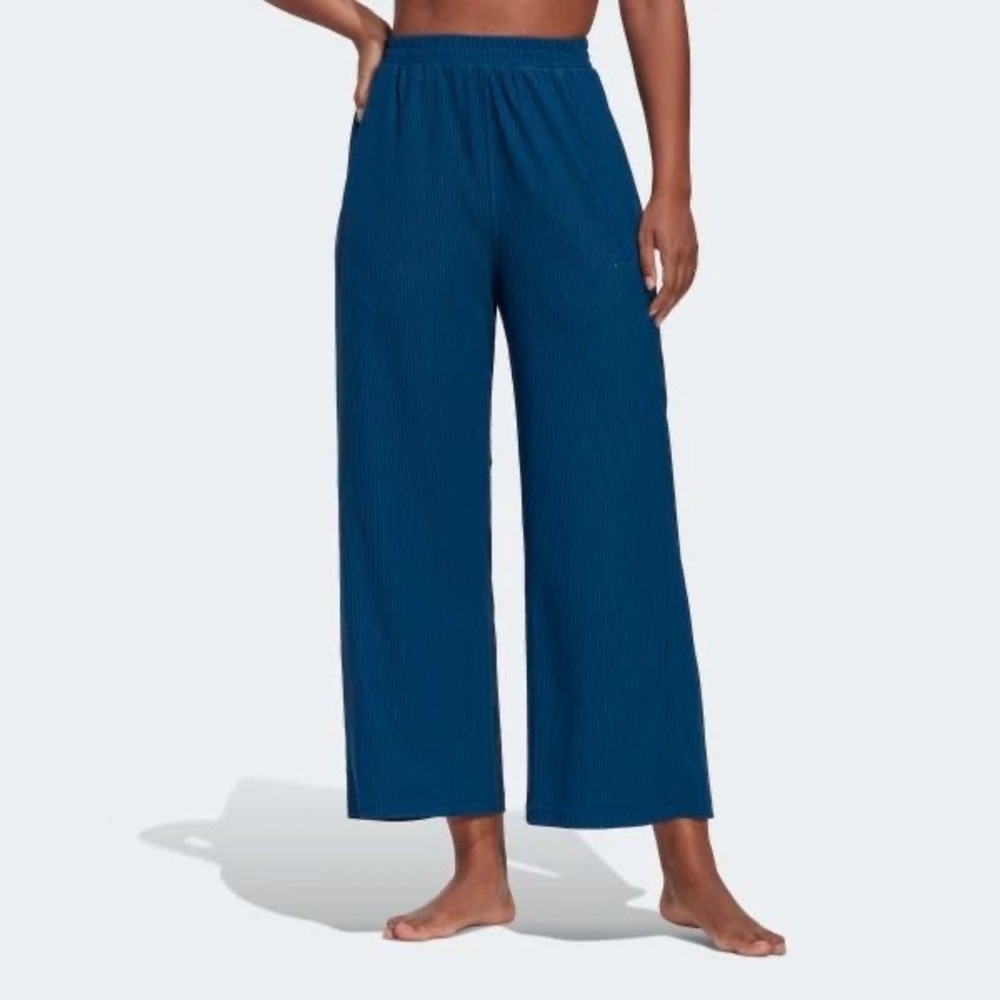 NWT Adidas AEROREADY Studio Wide Leg 7/8 Pants Size L